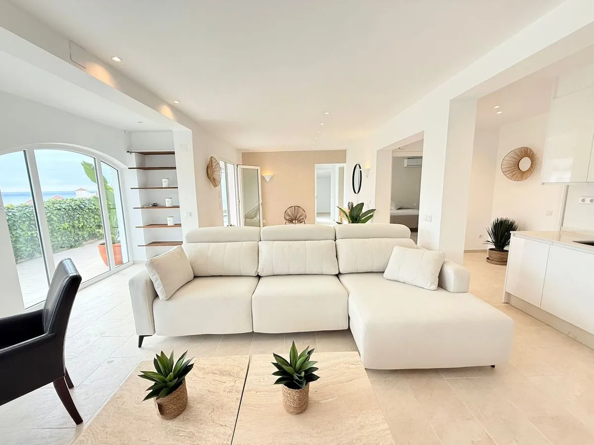 7c4d9809-c45a-452c-bc23-ae00cf6f1d38