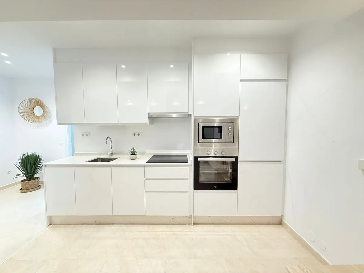 b258a027-7c10-489e-abc8-6793d83d22fe