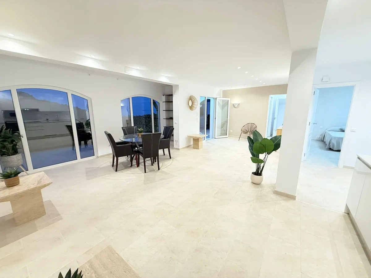 bcdd23ea-5178-4393-8c18-d645ec14ade4