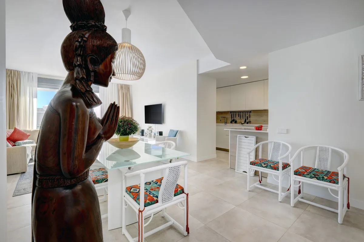 41ef65a2-1400-4db9-96fc-3bd190809494