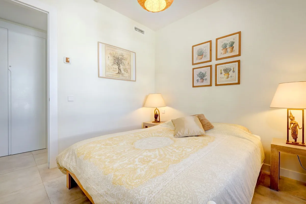 6cb0e559-ac85-4717-8878-6a9fdcd4824d