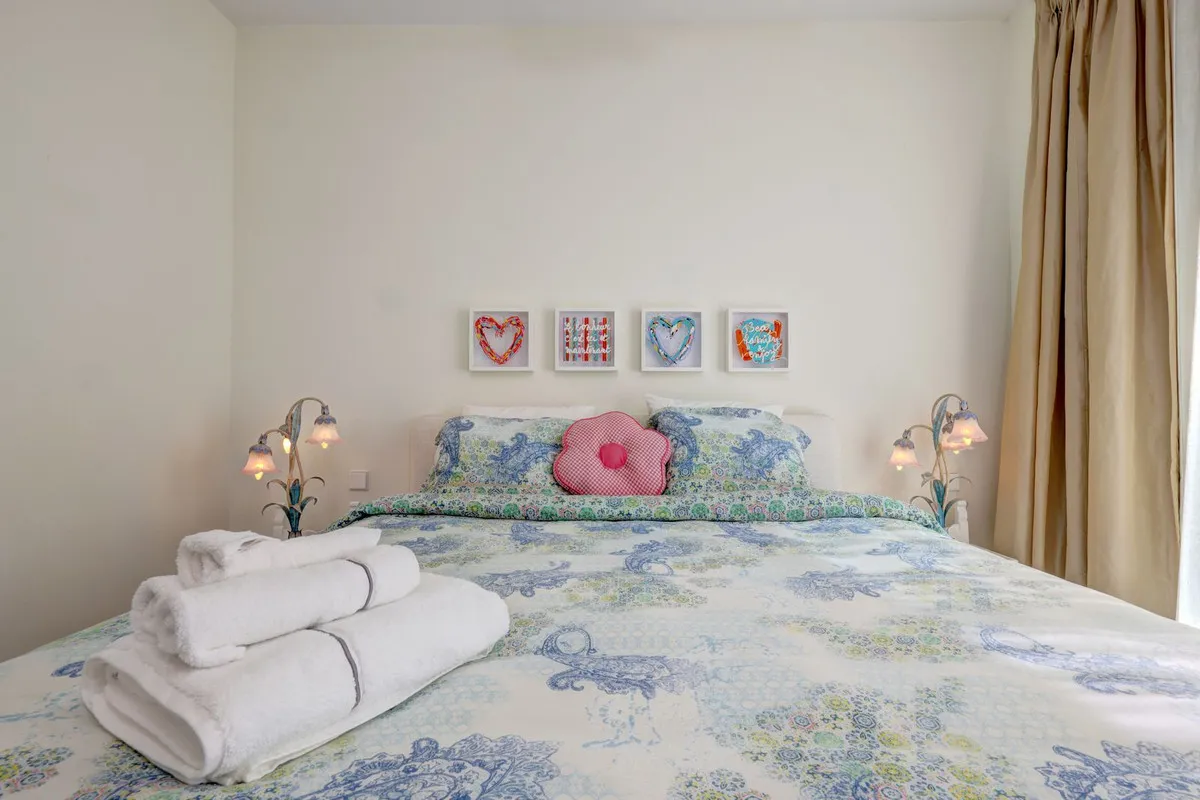 bad8ba92-fe14-4a79-898e-dcfd1f8fede3