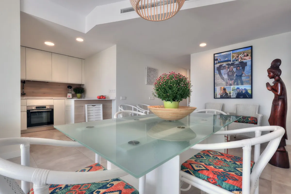 bef81cef-bedb-4932-970b-a44208c23594