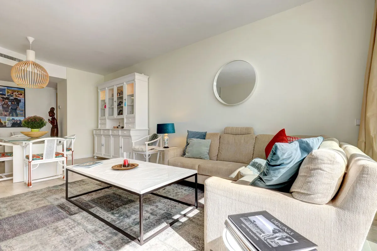 c3d90248-d013-4323-91fe-e9eec26bcb4d