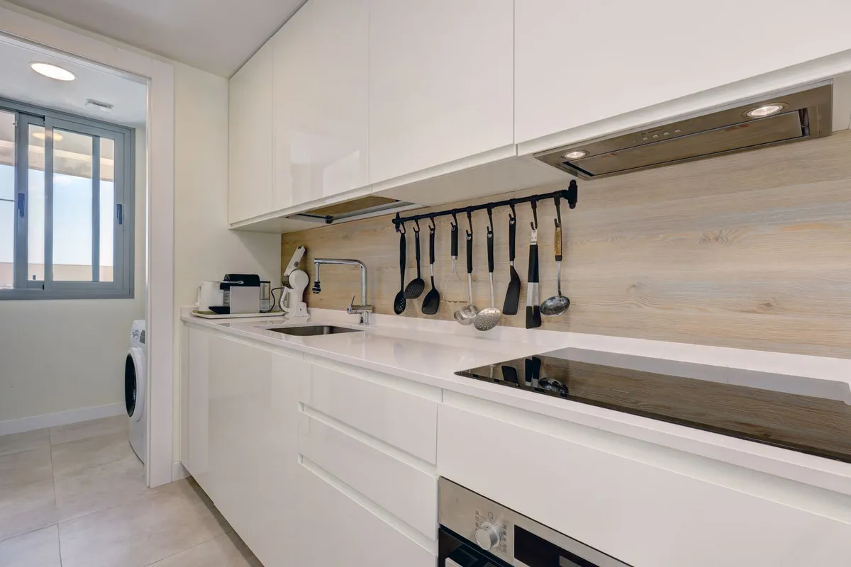 da4e4663-66da-420a-bd18-c6be19b7c63a