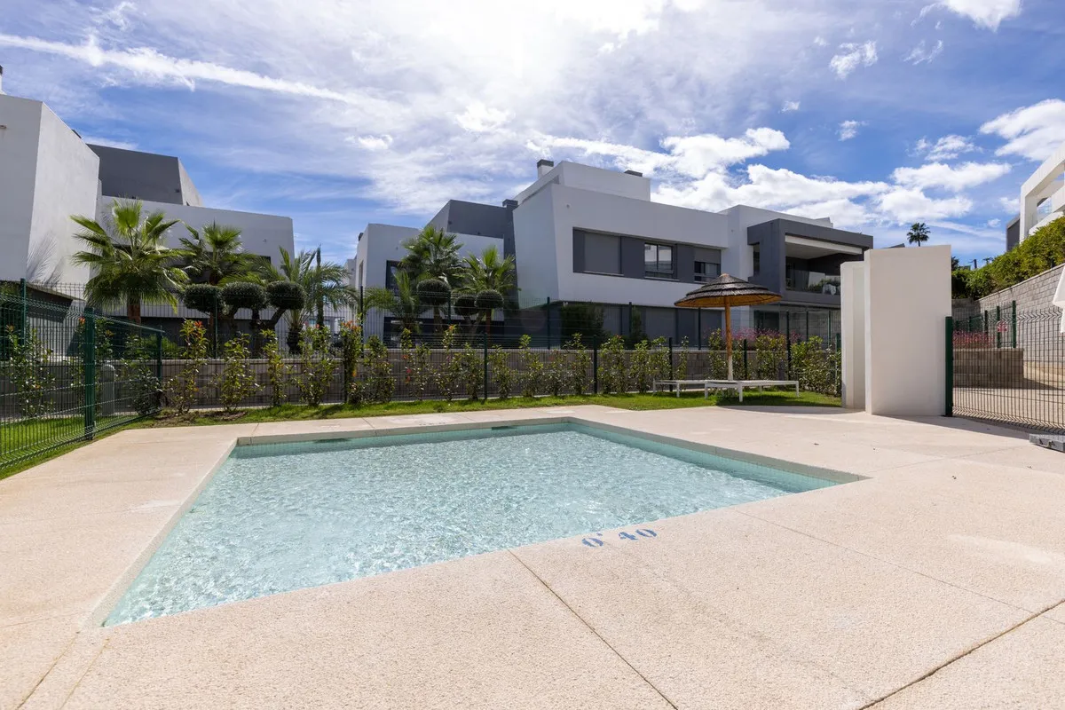 ef41f397-7edc-4cb4-bd5b-b6026cc7605f