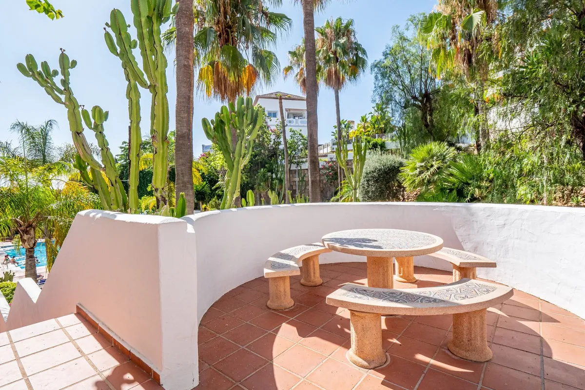 19187705-e811-4cac-8e2f-12e13efea295