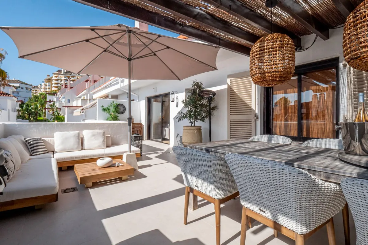 59c53d3c-cf9c-4bd3-9cac-8985a18f2454