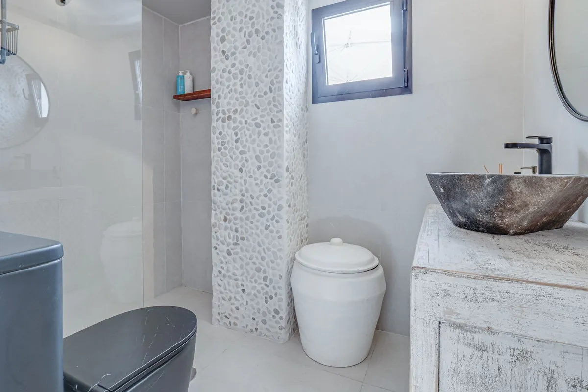 913220f0-e437-47a2-8b9f-b3930527c7aa