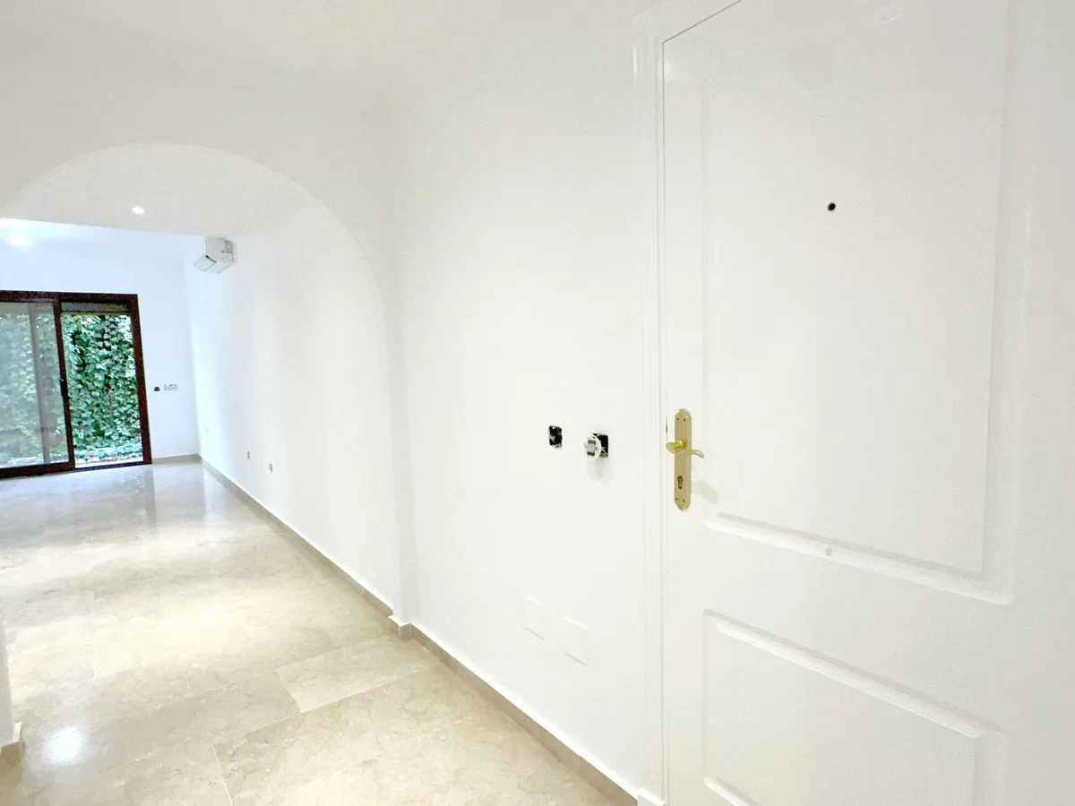 c276a064-6b8c-4612-bcdf-474c50d3e70f