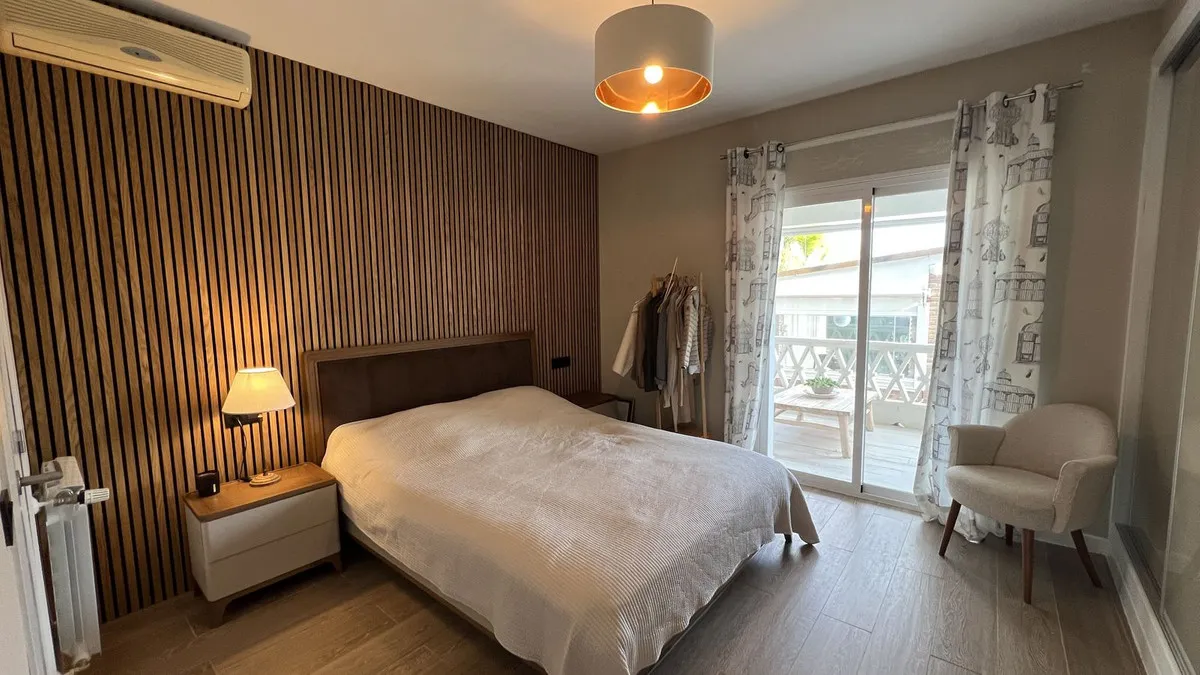 189706cb-8d28-4bf5-953f-589bfe6d0355