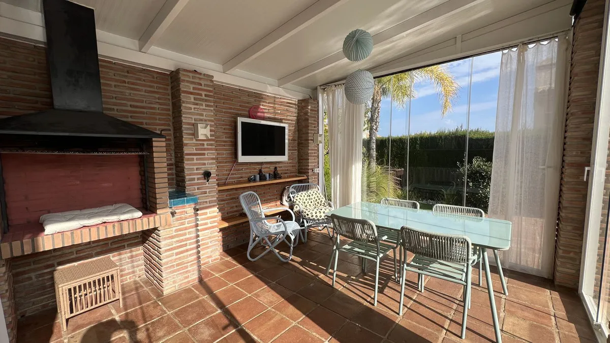 5a0393c9-a744-4e85-9281-ddf0480c1d60