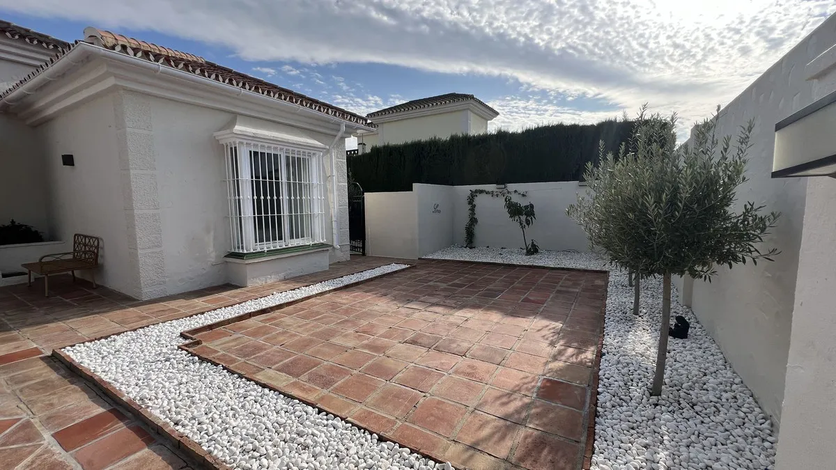 766074e1-3810-416e-8c34-36c9d97db7c4