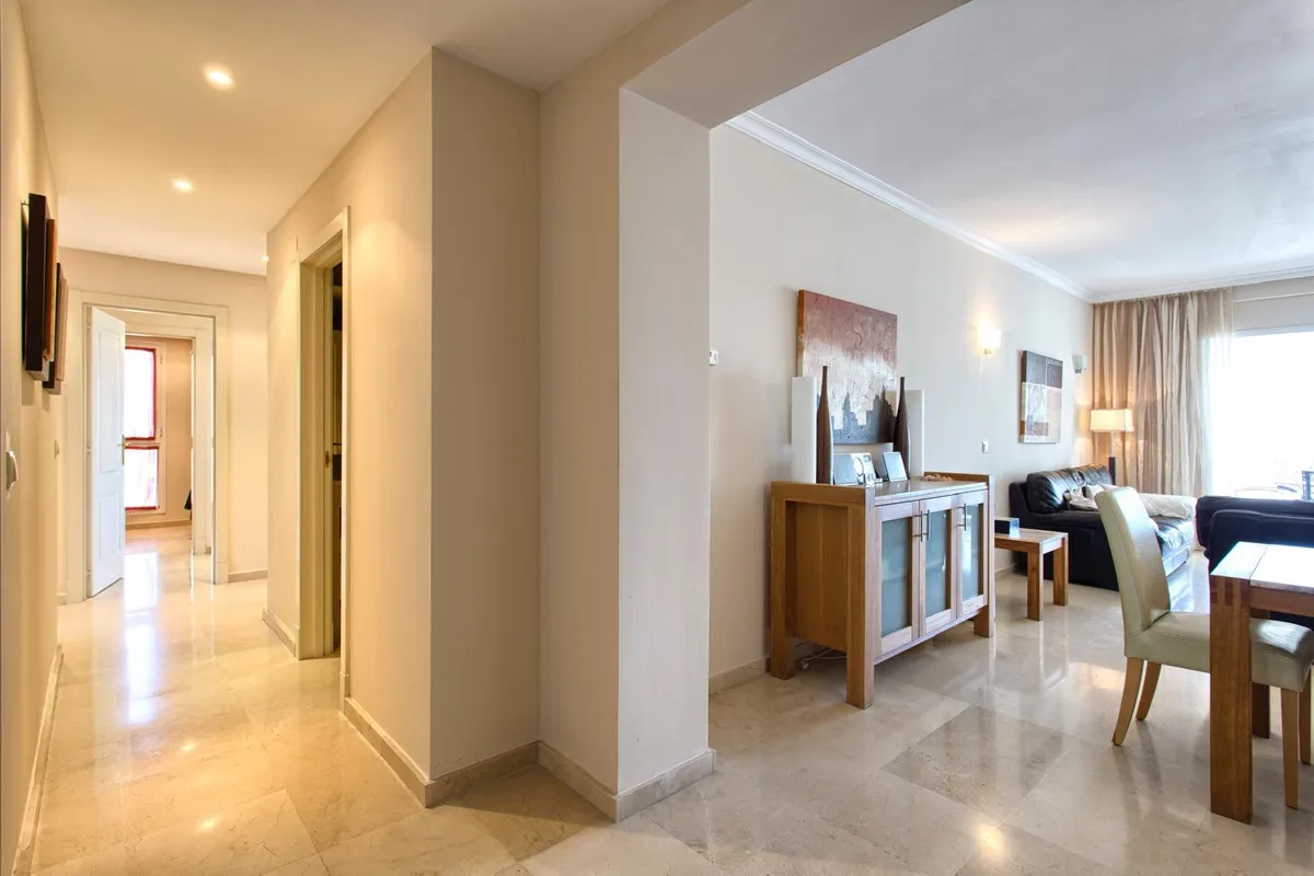 a7f208ea-4b1a-4ef3-995d-56a6ab221f61