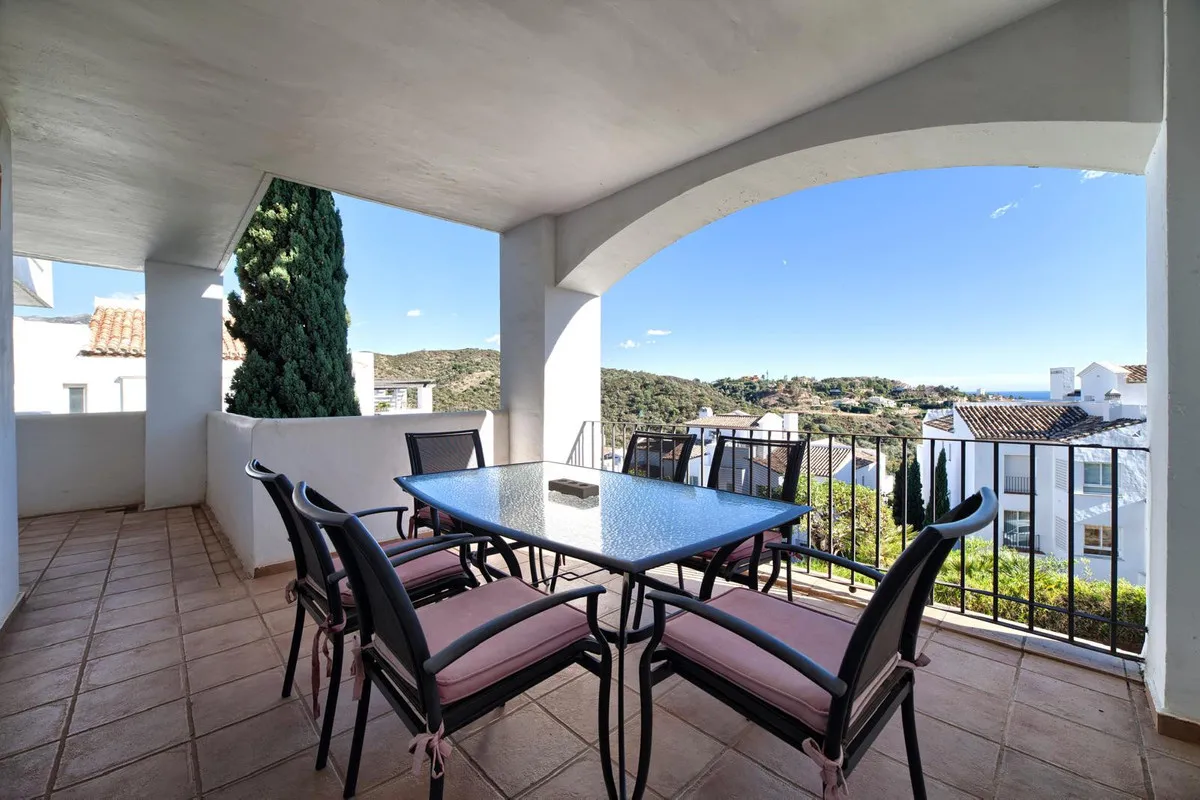 af0bc9ae-9ccf-48c9-9701-310c42fdc66a