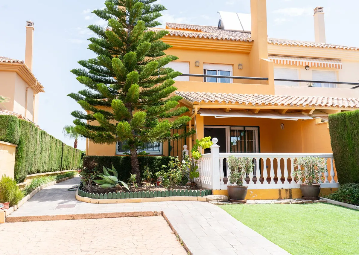 005b65a9-1374-40b1-a148-ab73c3a3eaee