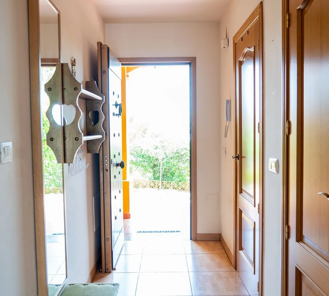 4206f312-40ff-4588-bd38-907851a45dc1