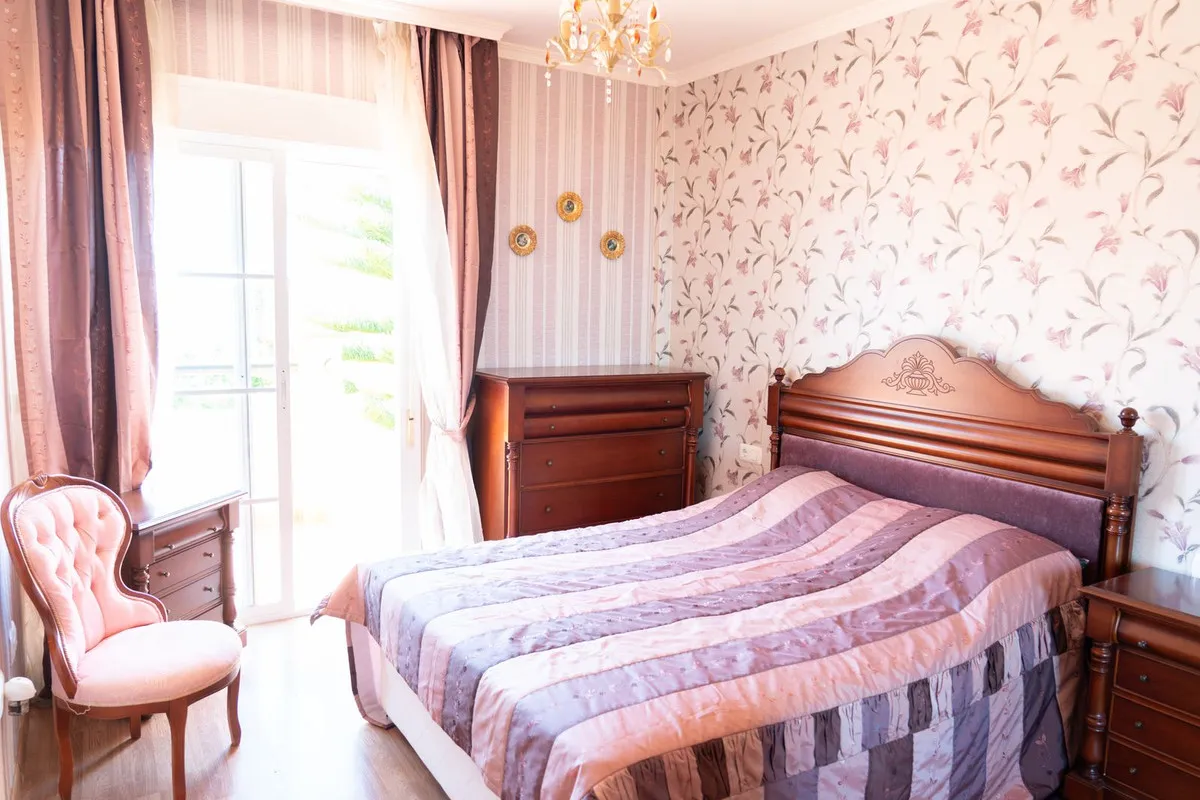 4fe687e2-ea0f-4da4-8c81-ac7e53ea9746