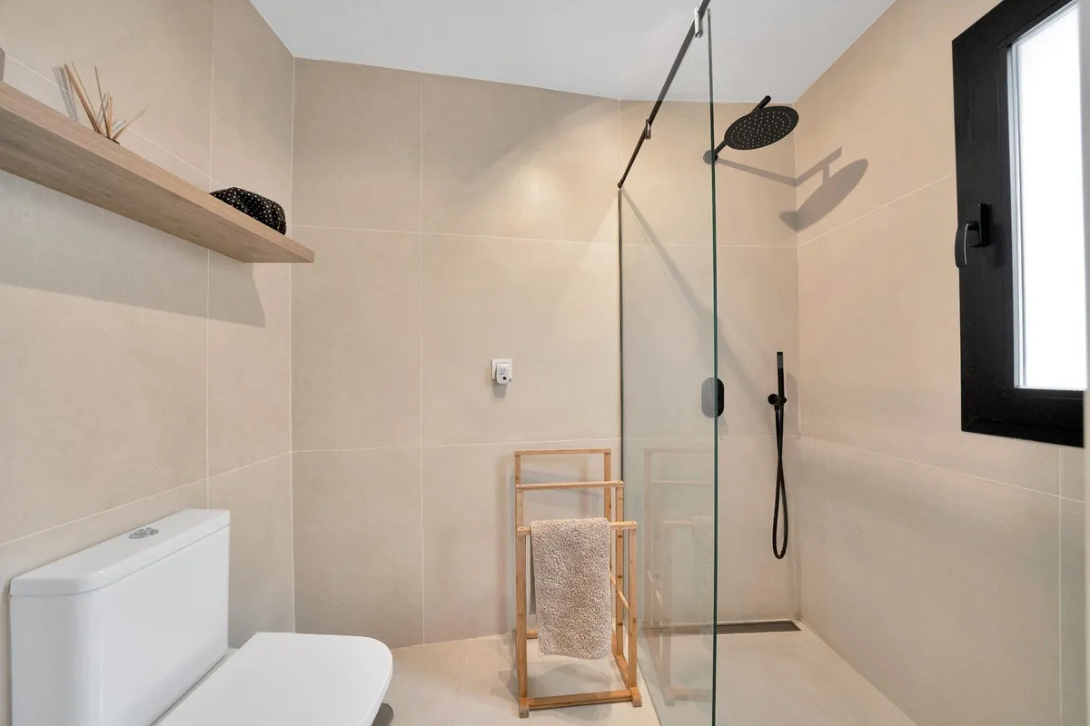 38417cc4-774c-469c-bffc-283f19201377