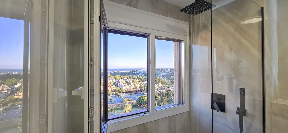 65e34117-548d-474a-8b76-a24c547baa39