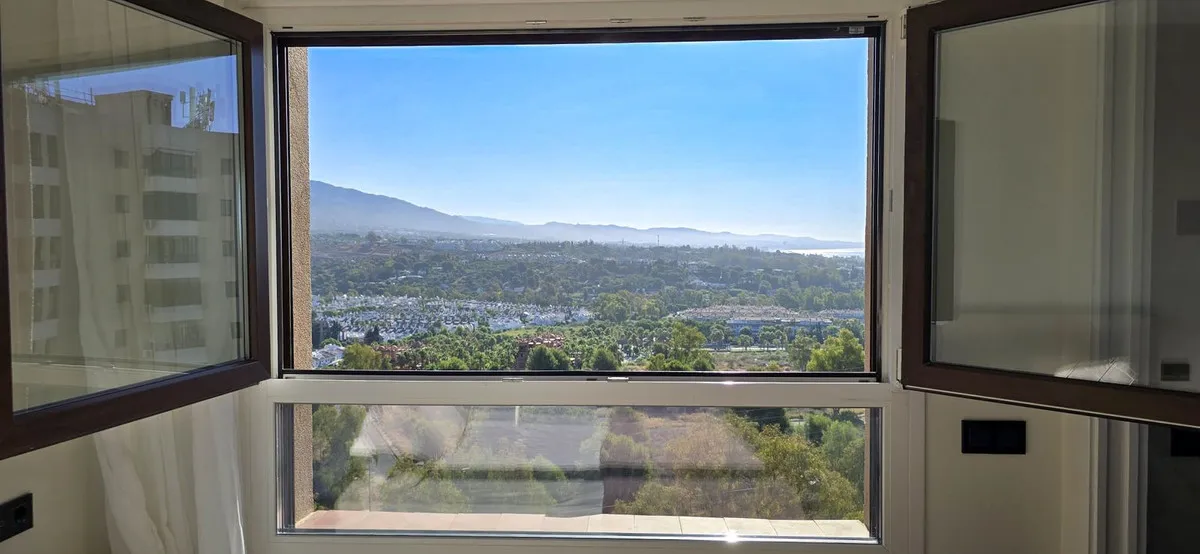 c58e7aac-cd4c-40a3-82c5-1d6e7177d2dc