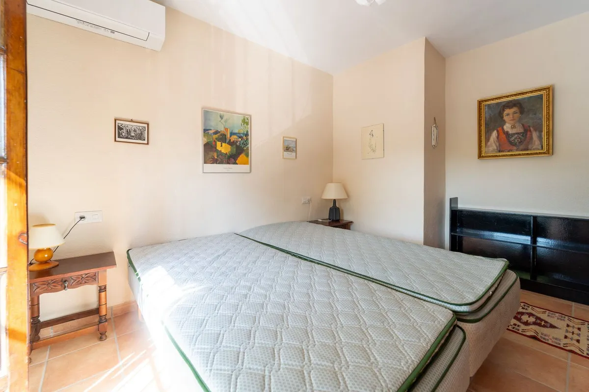 45d485ec-e453-4f36-945e-b154f93d2694