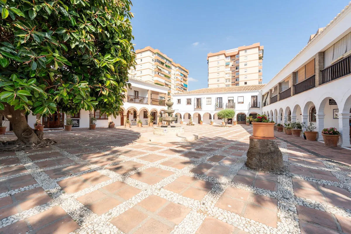 708cb9cb-439d-4bd3-a954-aeefc21e2504