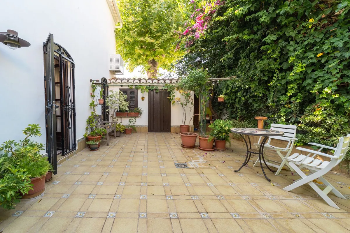 f3023b19-5142-4344-881e-61704ae60d05