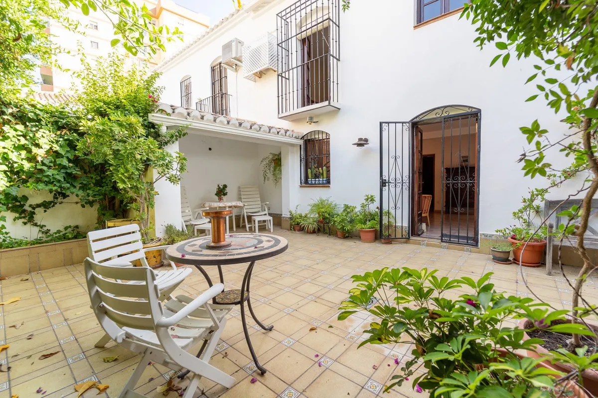 fa73e996-47ec-4c83-b05f-e625006df79c