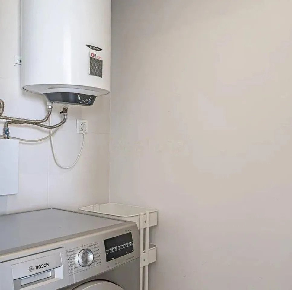 b2270695-c84a-4a74-8fdb-f4f136df9b68