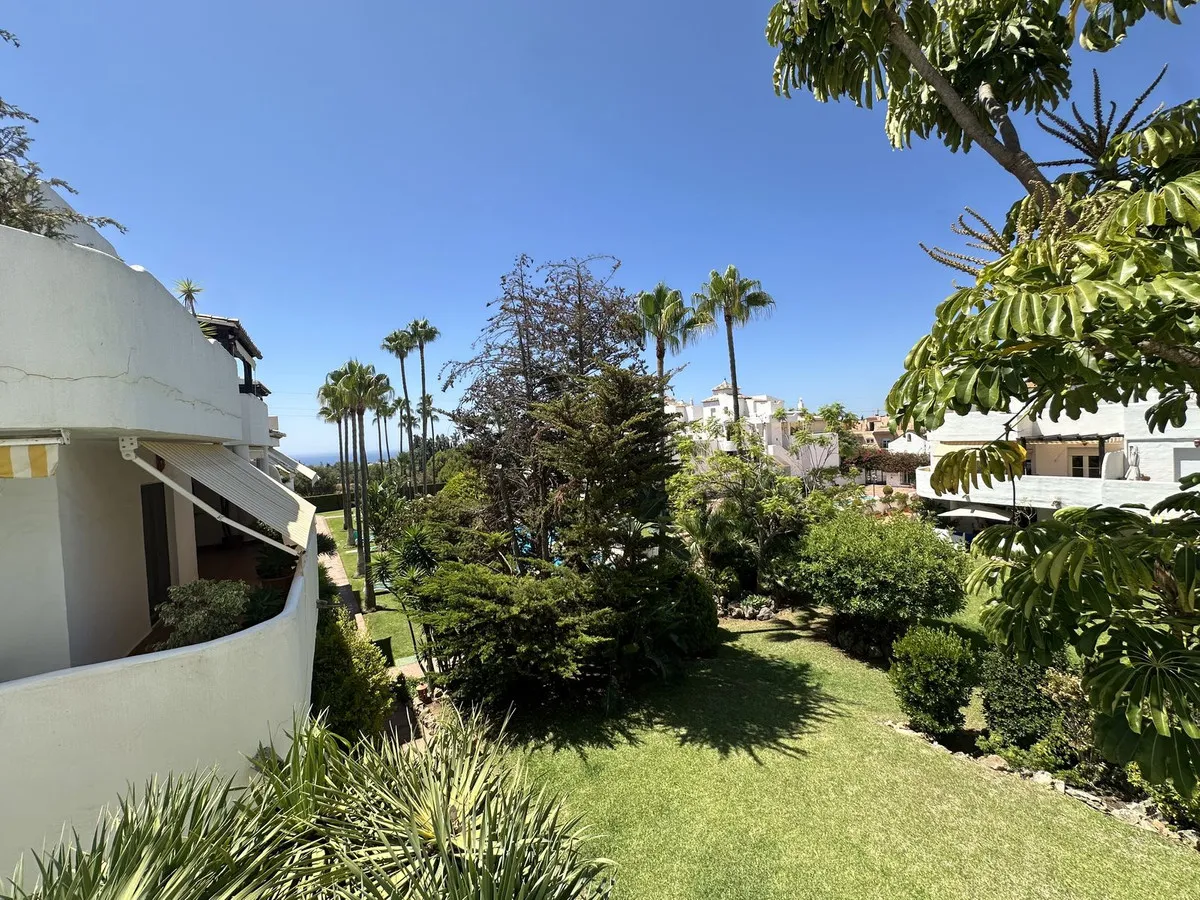 13ebc404-9a79-4acb-bd65-43c4a6a3bfc2