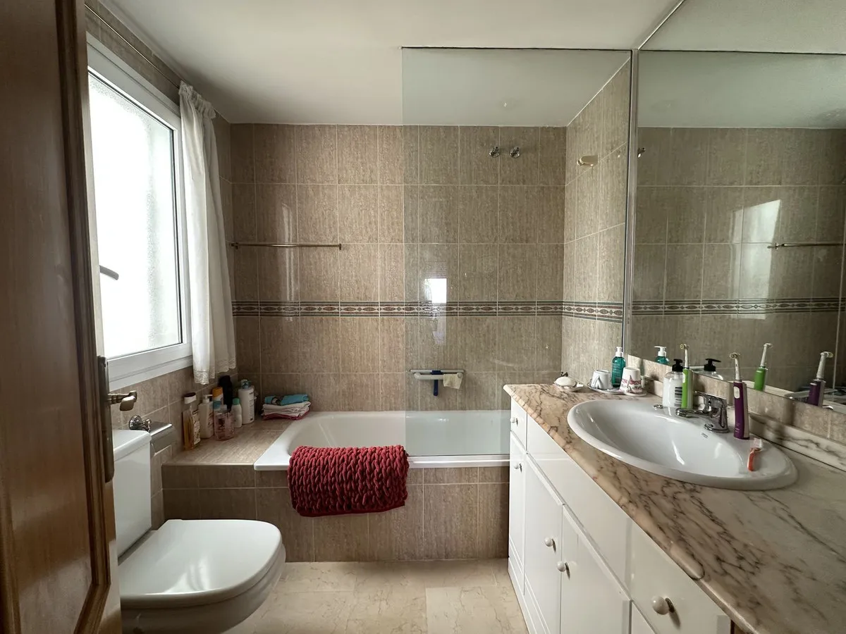 65d2a709-6f64-46f2-99bf-8a1204430d85