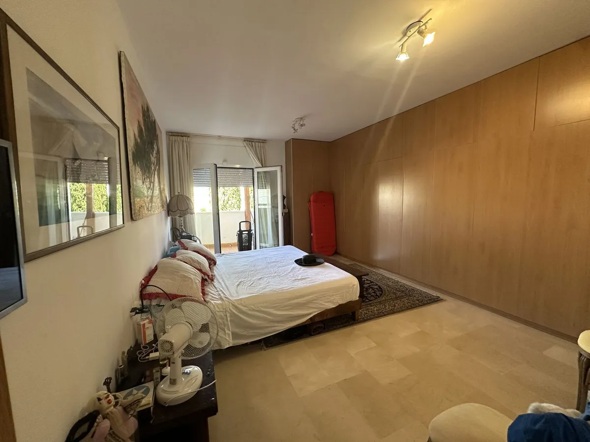 ca03cb48-e100-436e-9e46-0b8c50b5aa7d