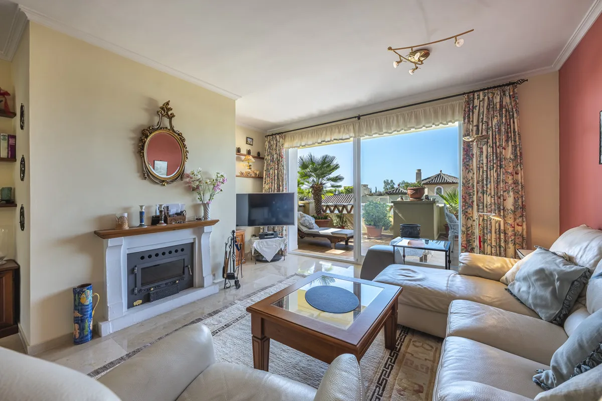 eb7cd563-6a47-455b-965b-1e226c0b43d7