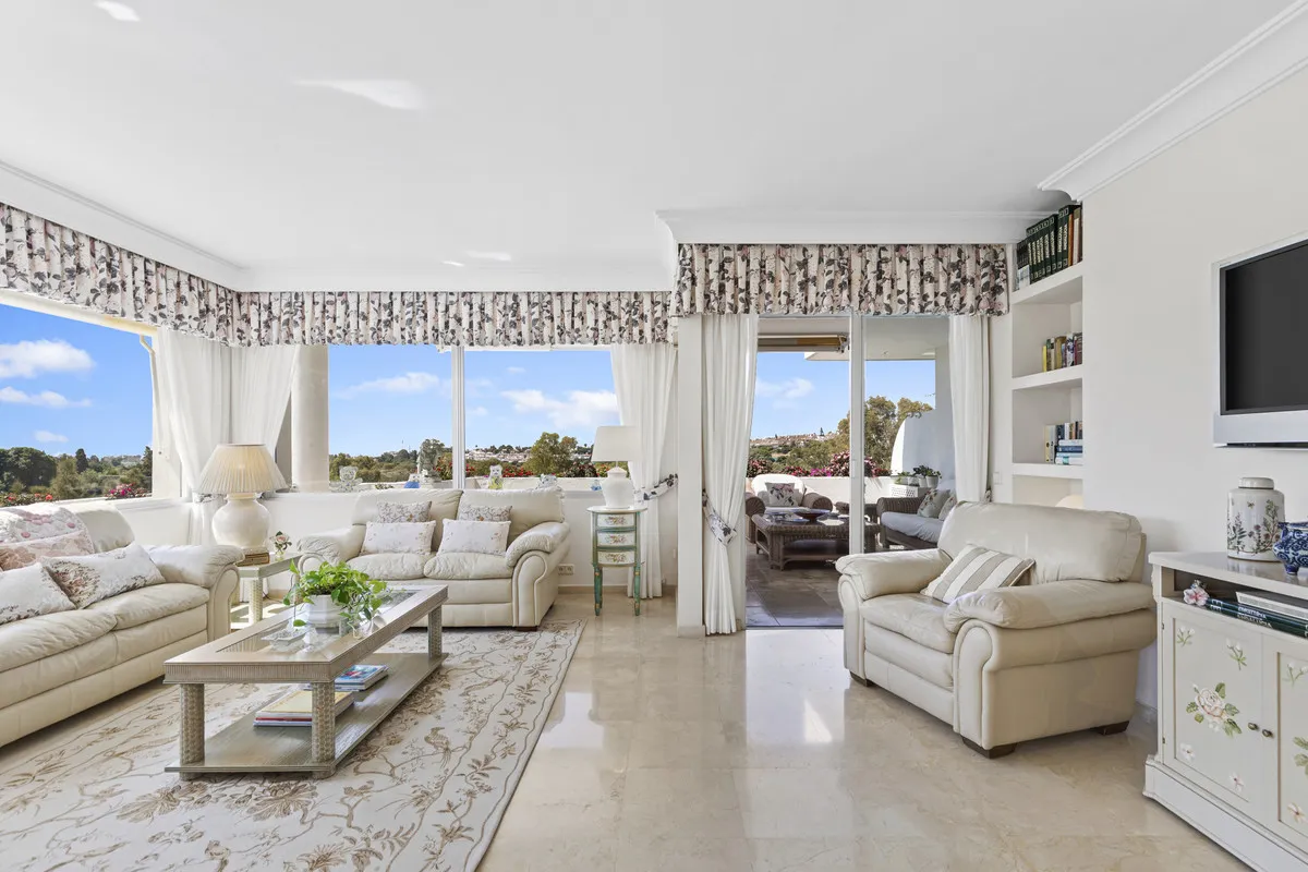 04ef22d4-75fe-4801-9971-b807c0e2259c