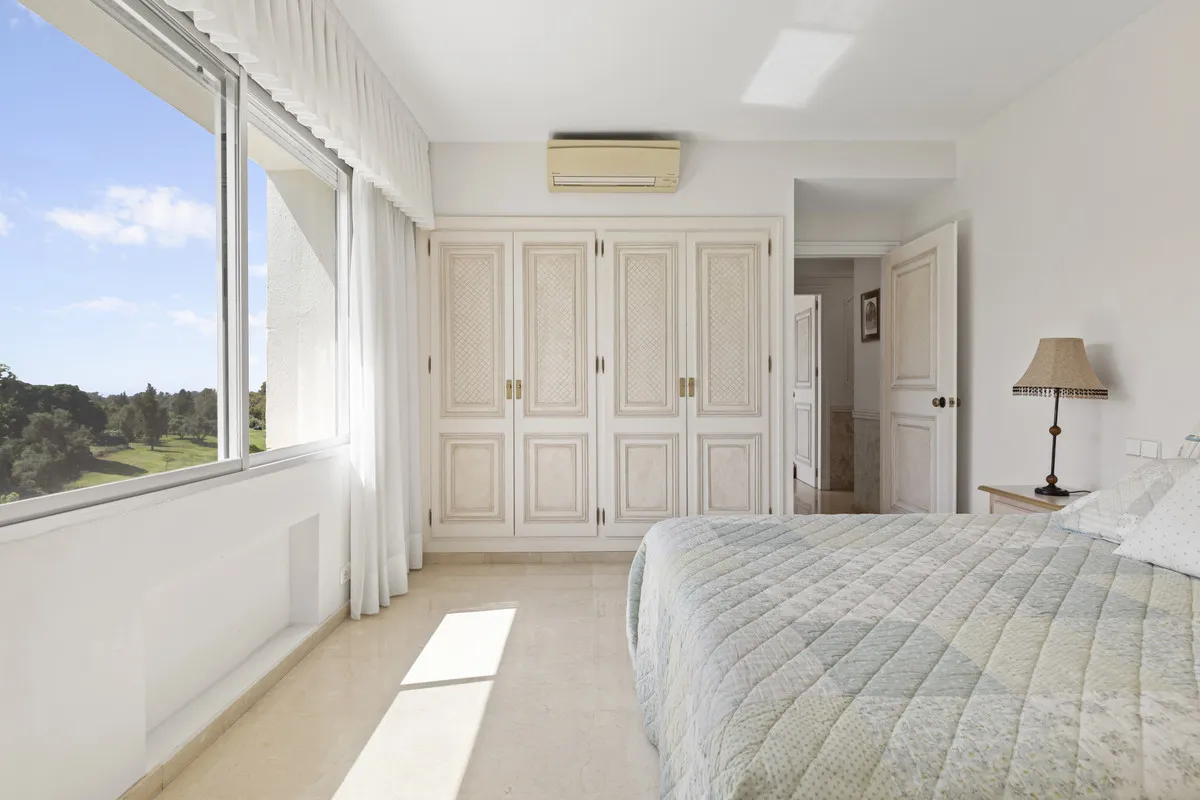 54769dfb-eb59-49e1-b6a7-ac0e13312308