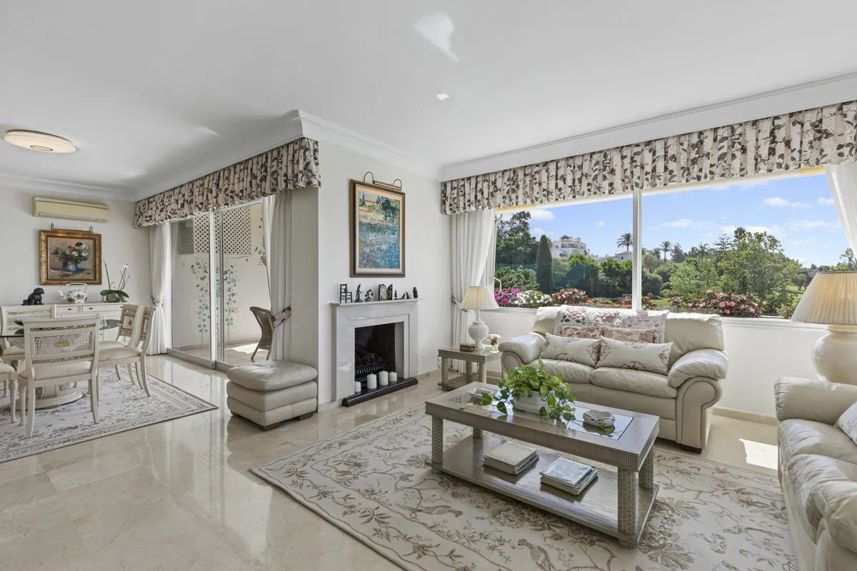 9e5f894f-4671-4262-9d65-d000636fde02