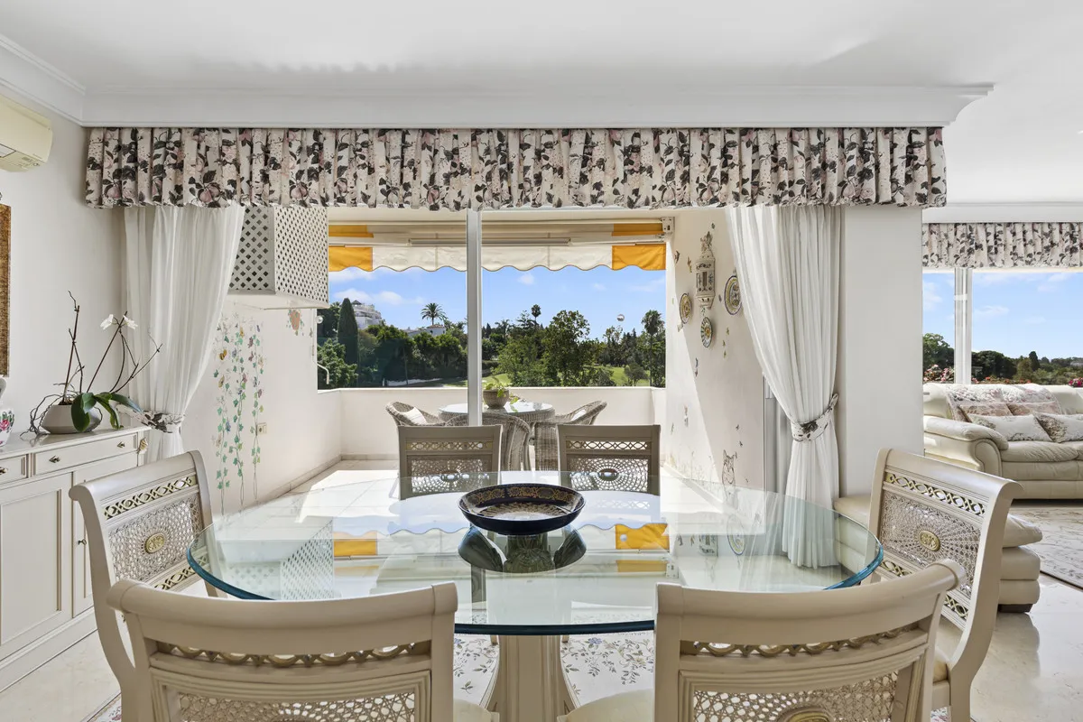 fe39f552-06dc-4132-a06a-9cb8fa2241b8