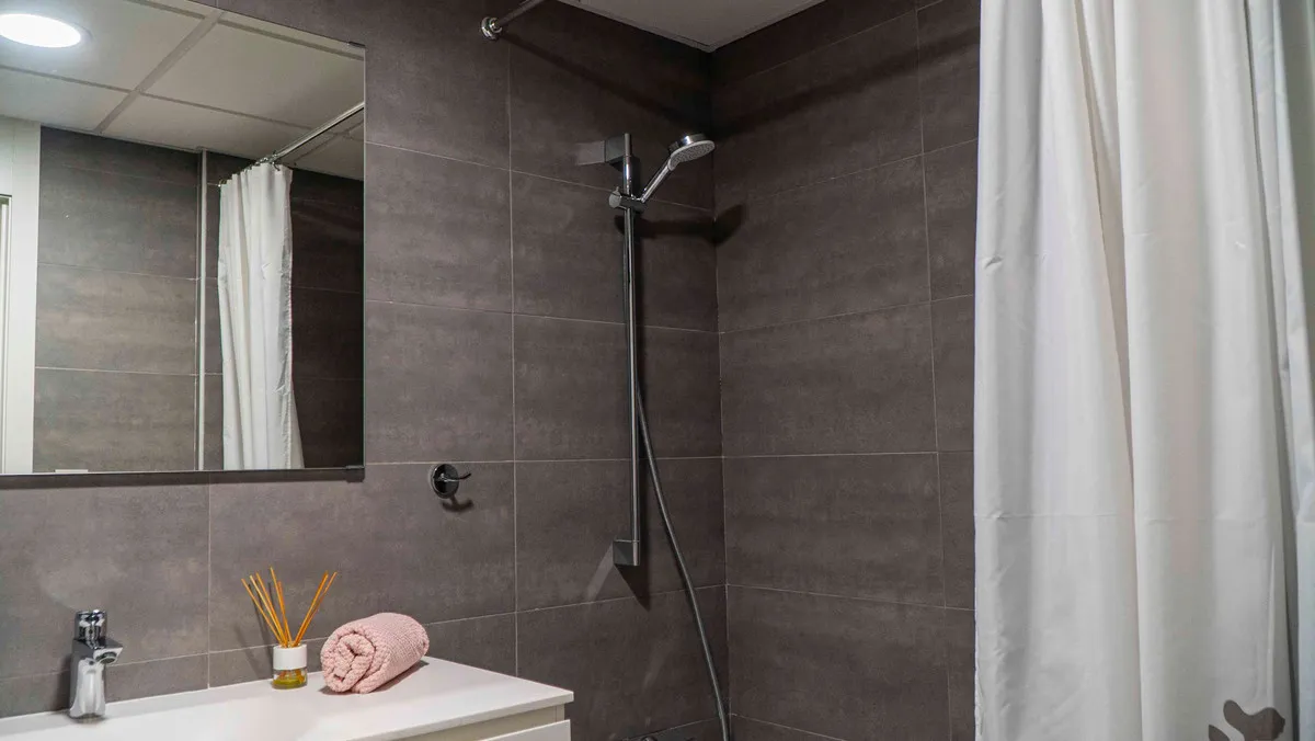 330dc79f-f9ed-45d6-84bd-e82ed2d1b9a1