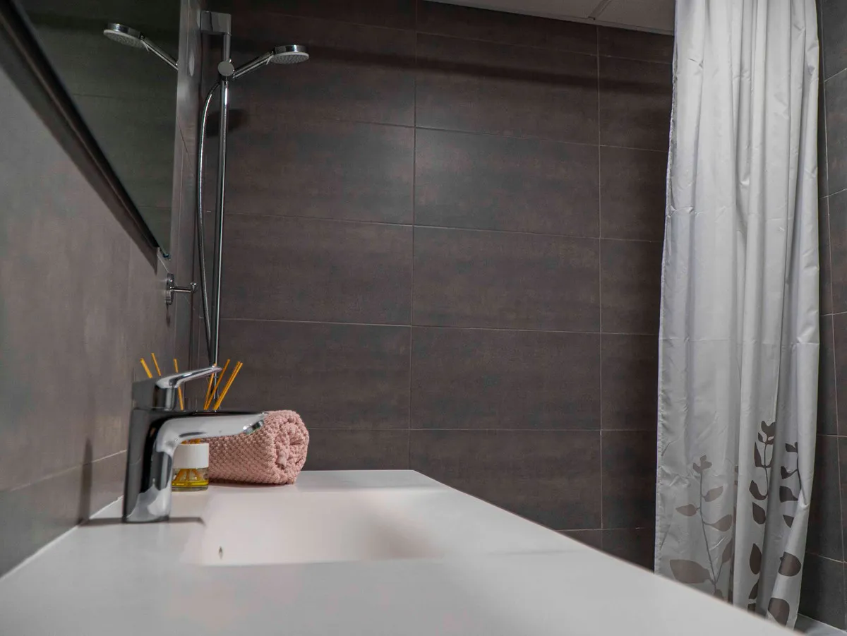 75998c34-8b85-47cb-86a1-1cd7ac3e0f78