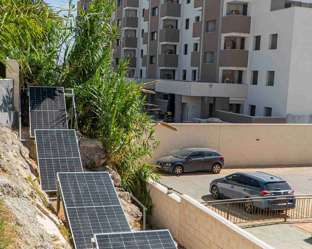 897cb030-18d6-41af-a5dd-c8d4913e73c5