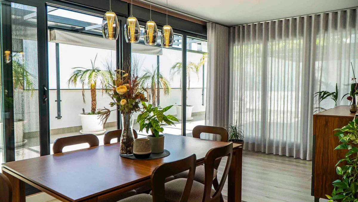 b67f6bd8-d02f-4965-b887-28a84ec10a78