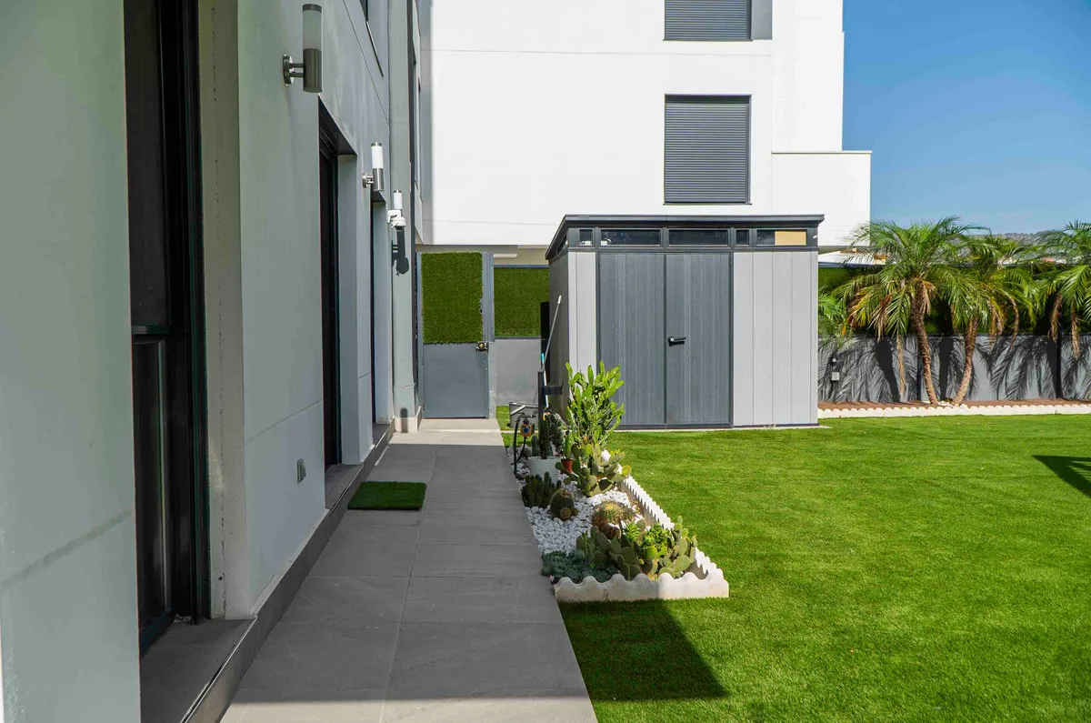 f9cc1393-f113-4bad-9f49-48cb02f90f80