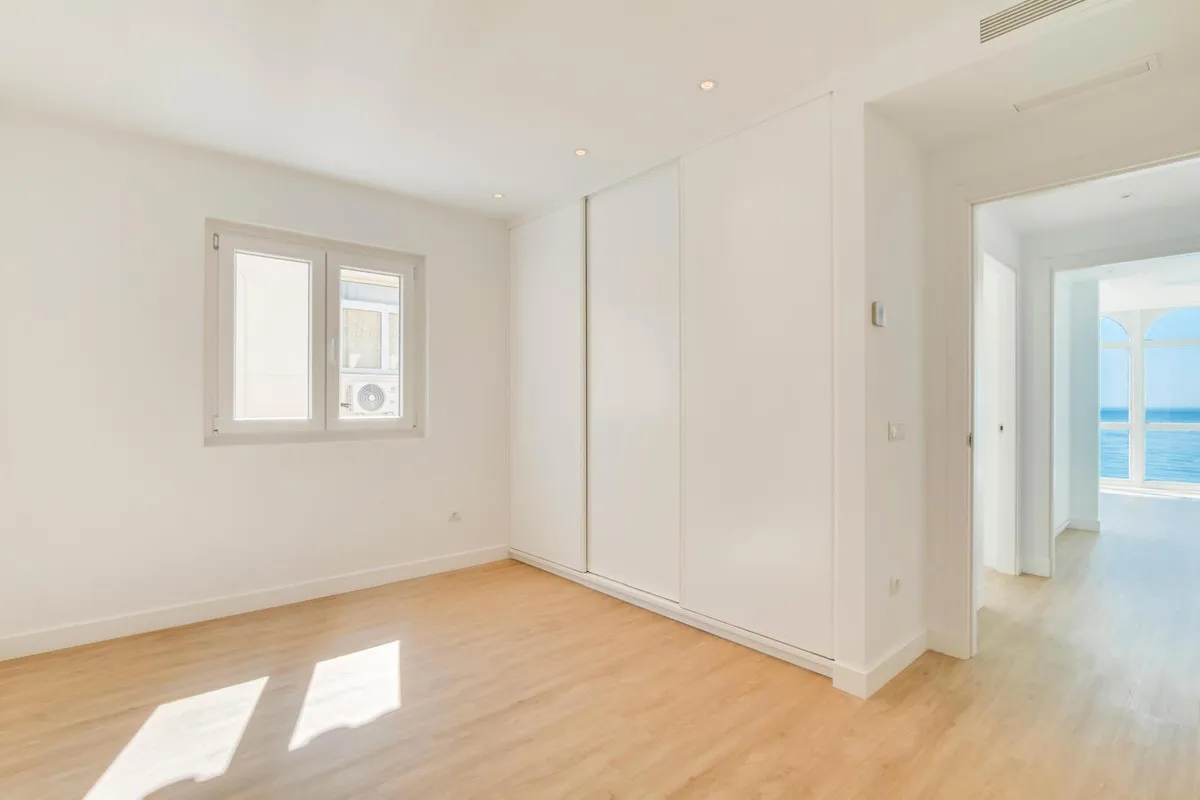 2f5cdf1f-af0f-4e64-8def-878b909a2ce6