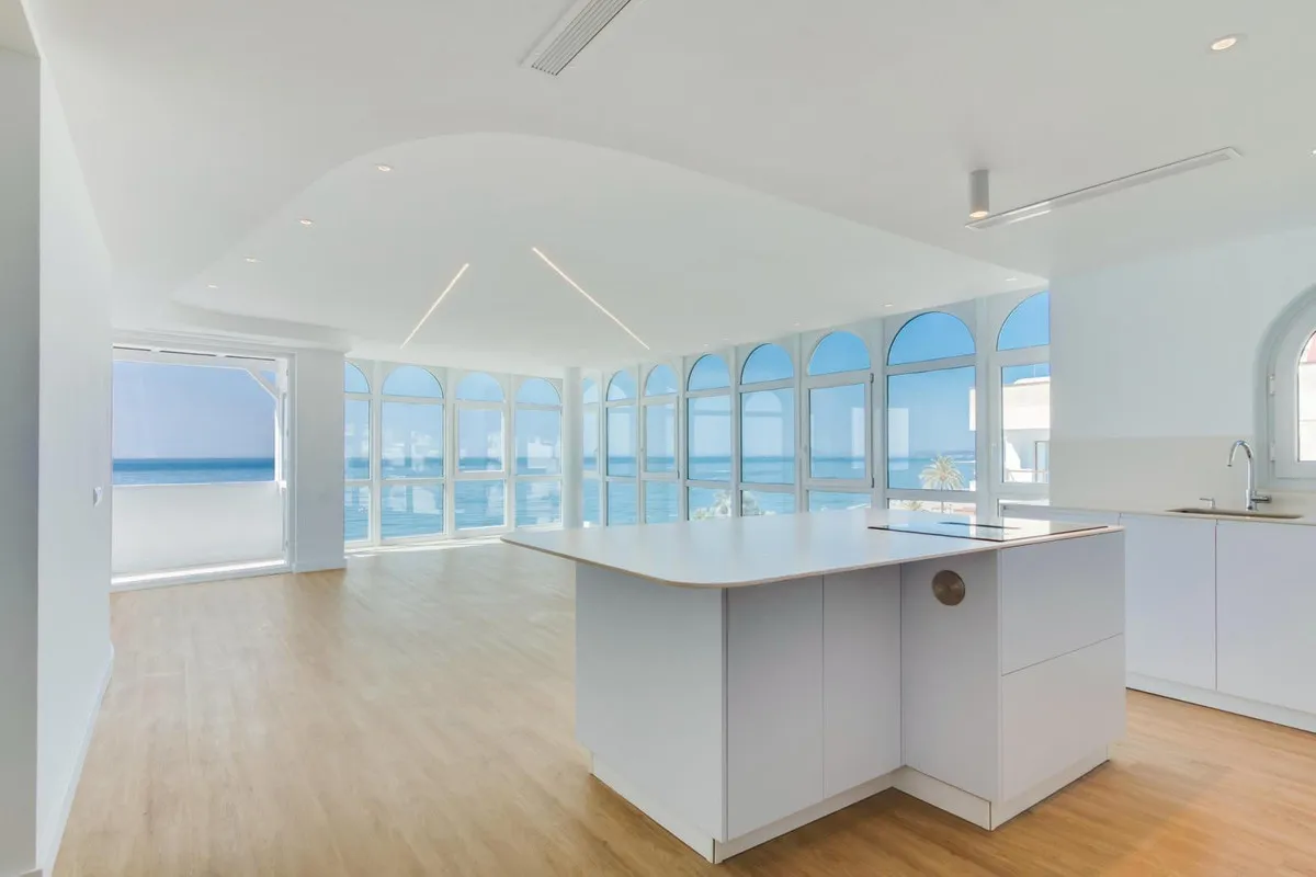 99e77078-3a38-4d3e-9791-c3e04c62e5f5