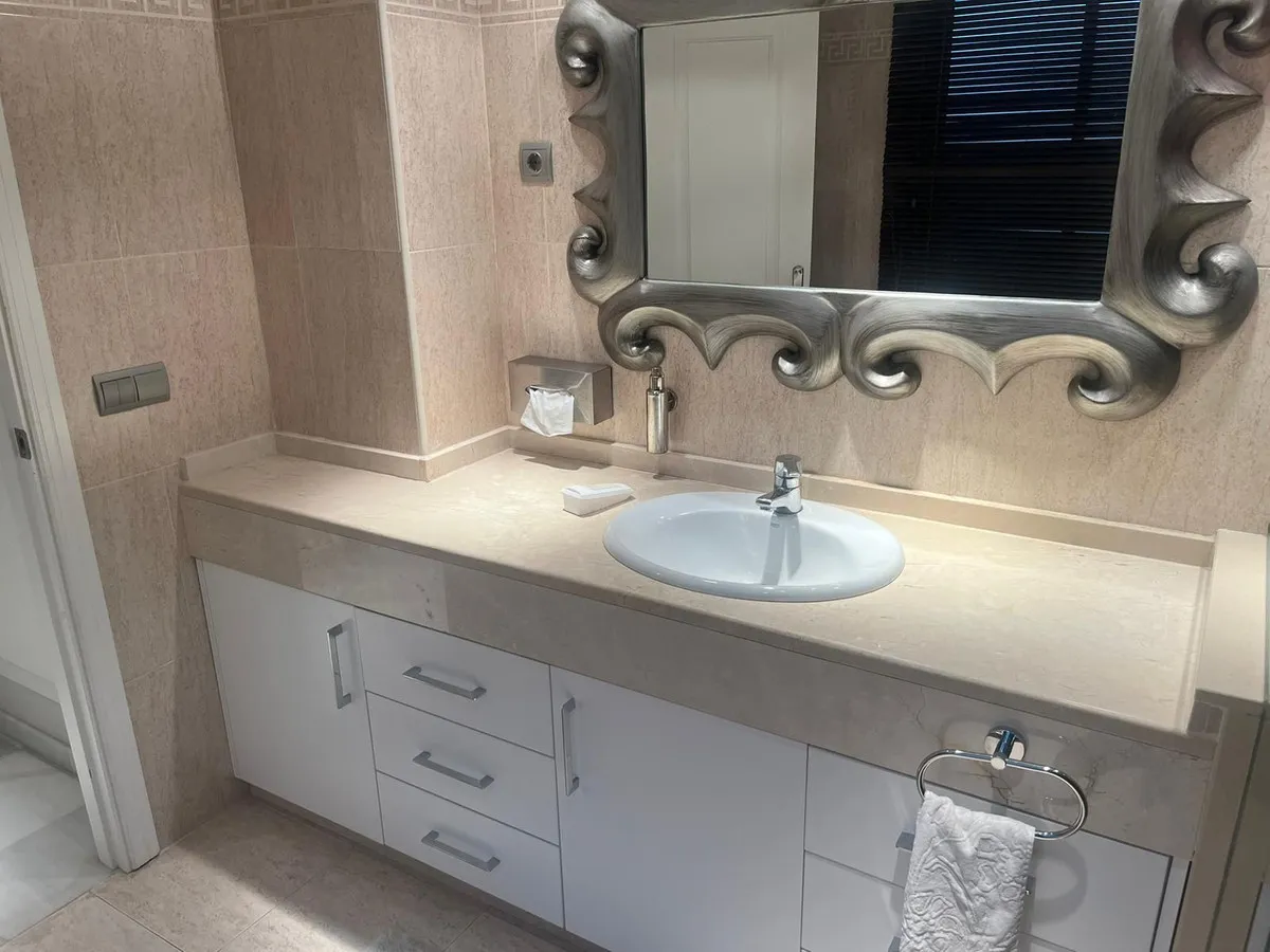 15bd4e55-9738-448e-bfef-34629b228068