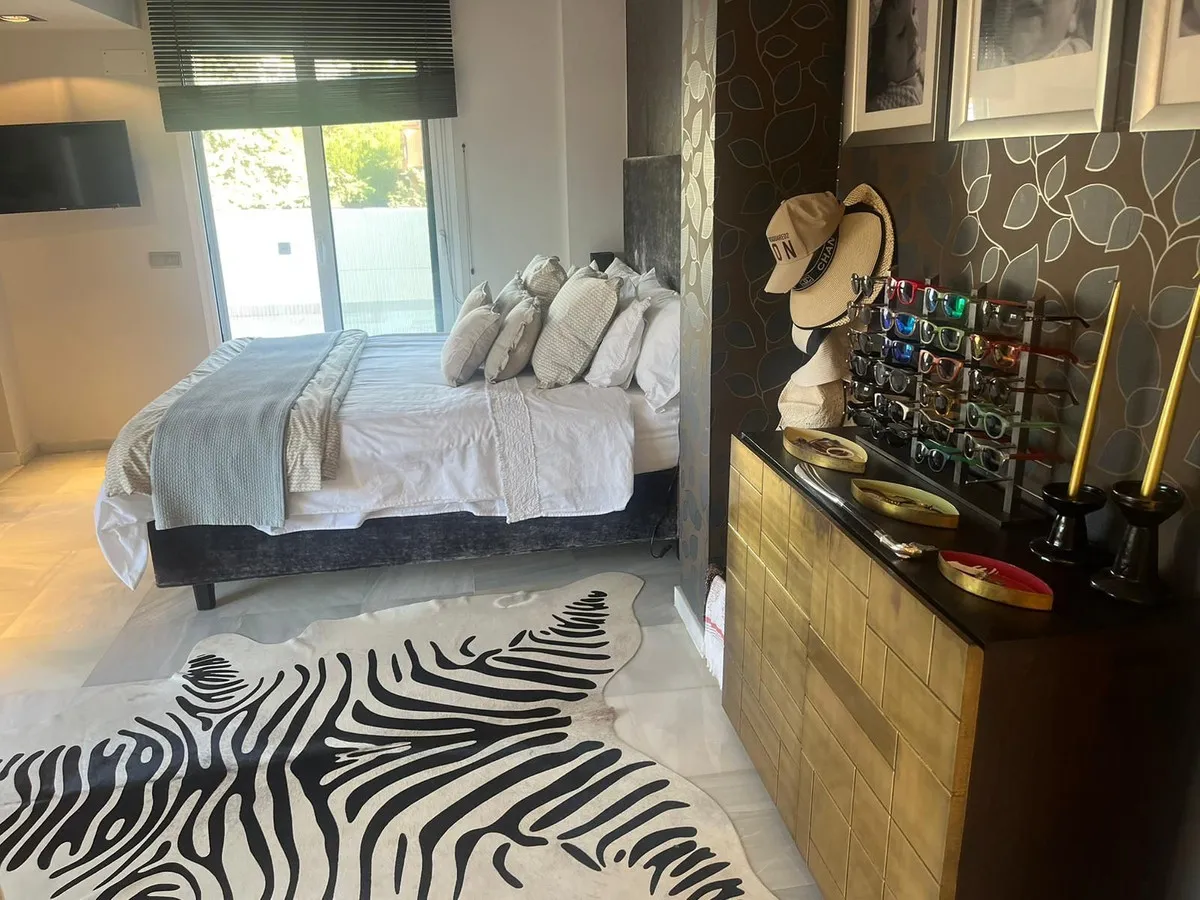 7c5e2b2b-f374-427f-ac5f-f333e509ed4a