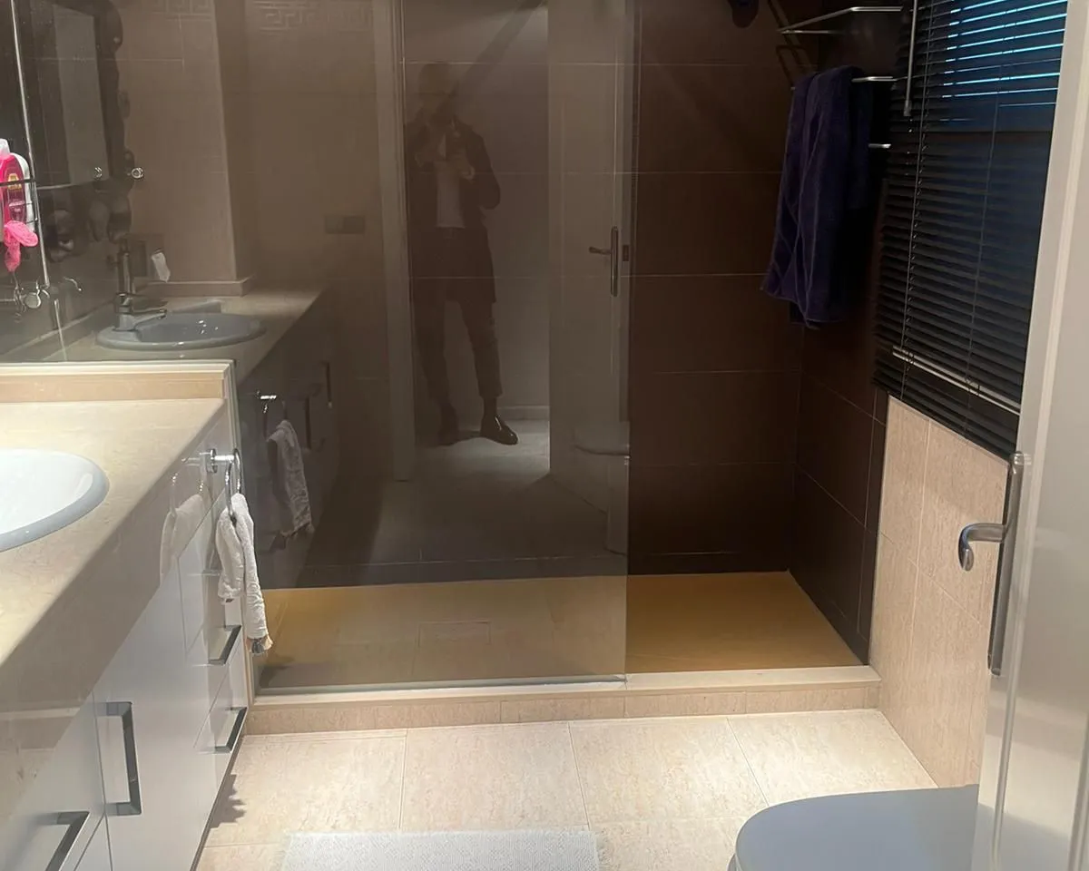 9c92988a-7883-4374-8062-18c76c723342