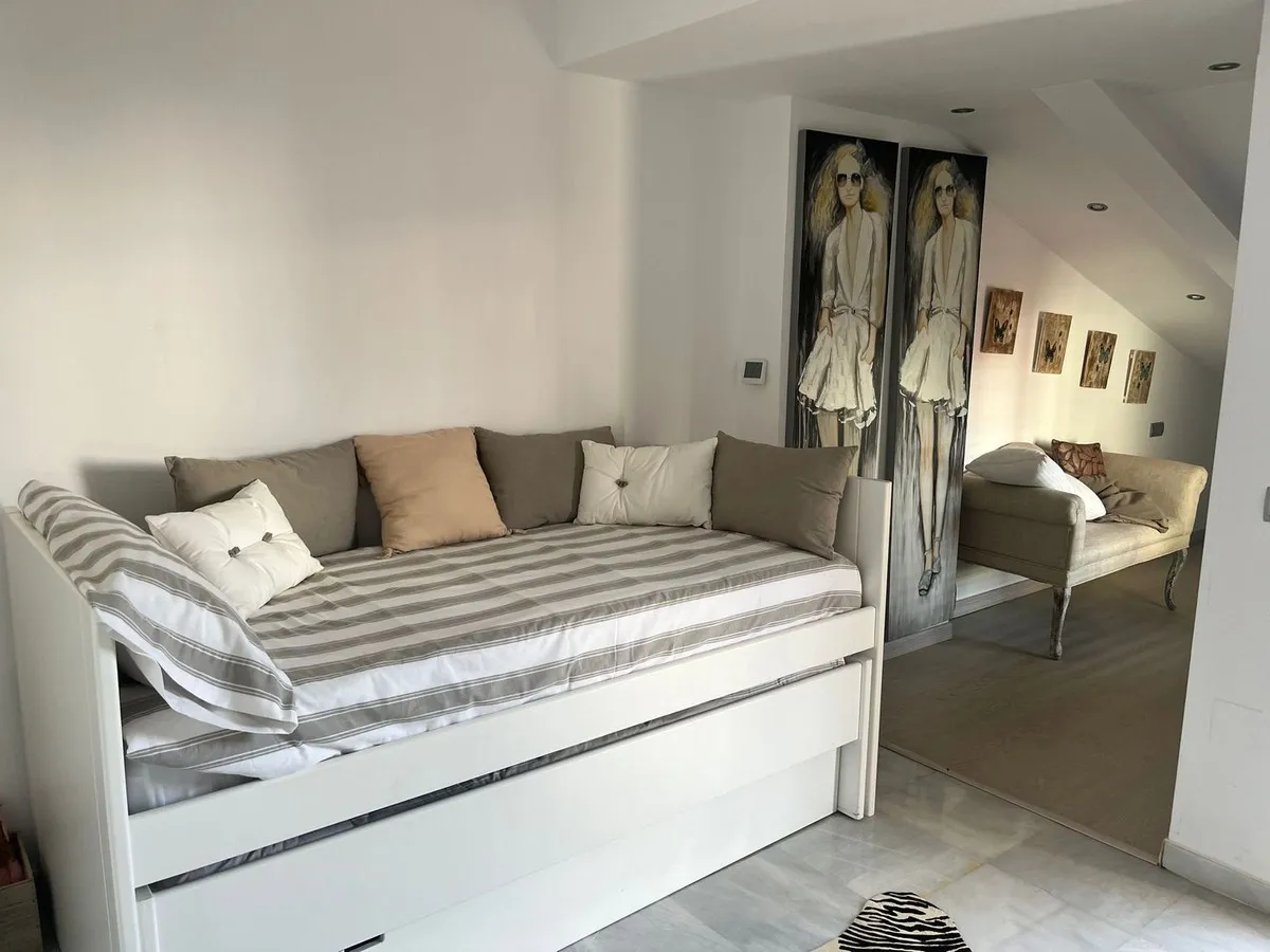 cce3c284-8233-4174-abc3-e1b6693f4d85