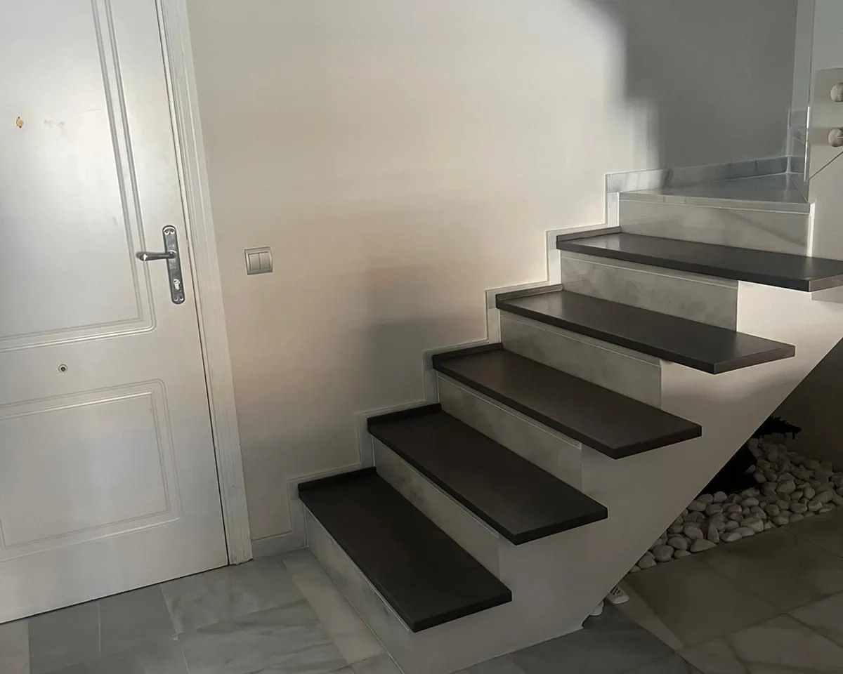 e5279a3c-a5a0-4dd8-80a8-14e2766f73d2